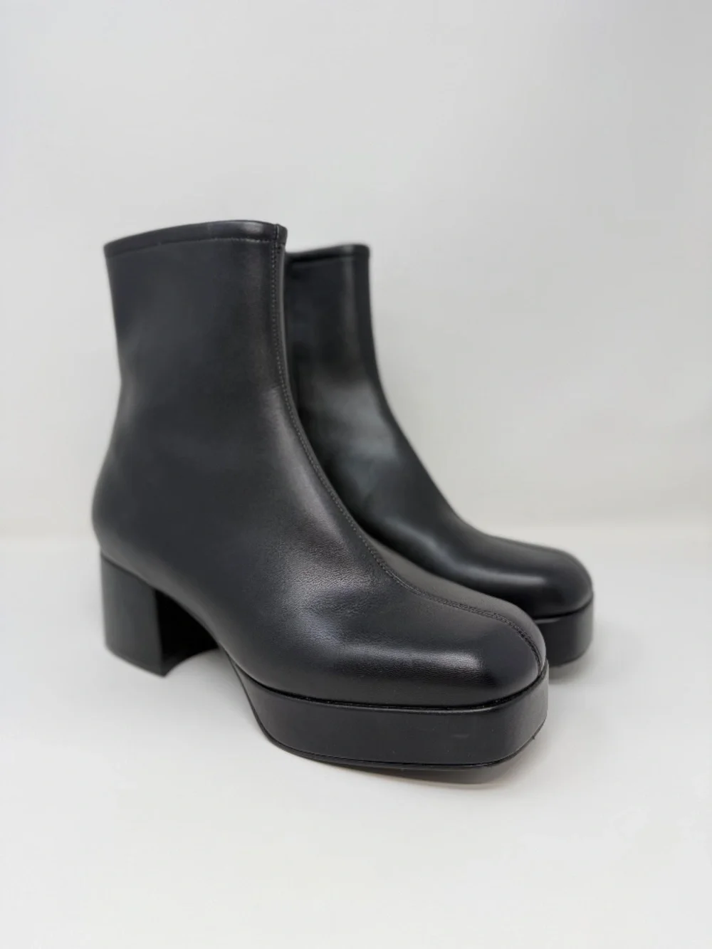 Jeffrey Campbell Capacity Platform Bootie Black Sz 8.5